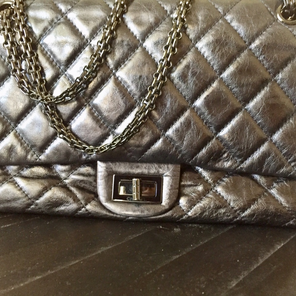 Jumbo Classic Double Flap Vintage Black Calfskin - Picture 2 of 8